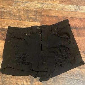 Size M black distressed denim shorts